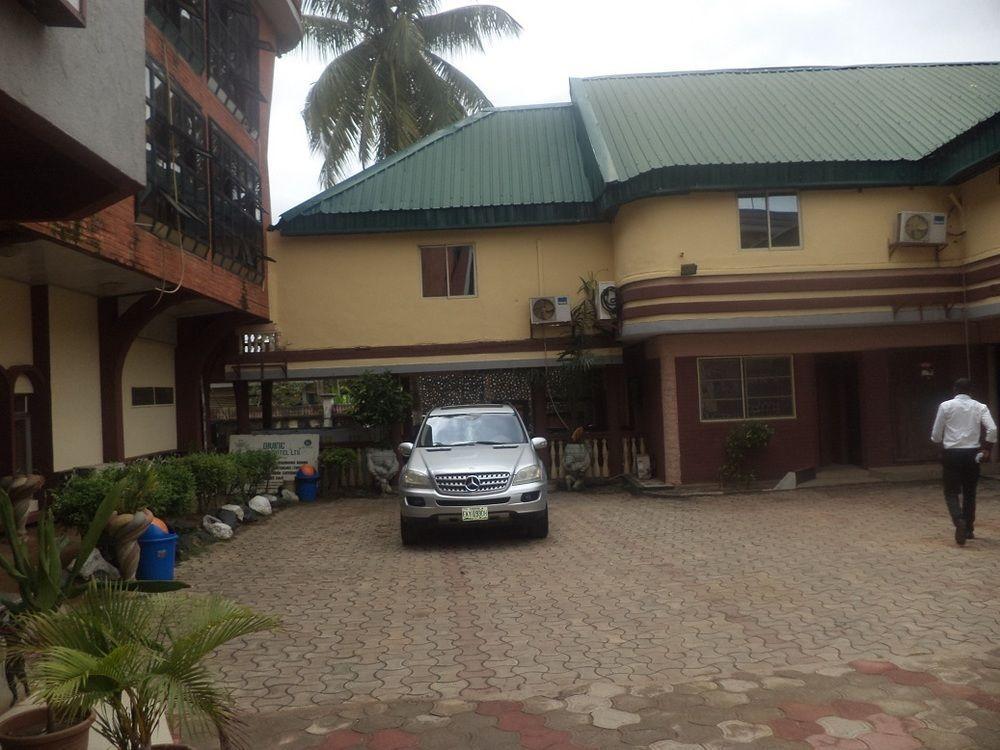 Divine Fountain Hotel Ajao Estate Lagos Exterior photo